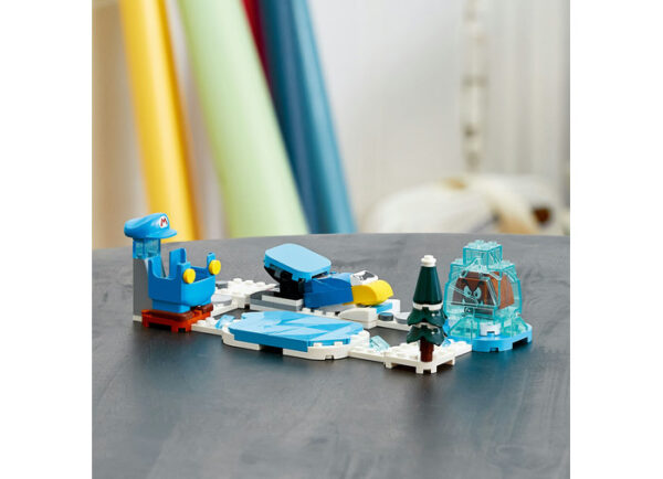 LEGO Super Mario - Set de extindere - Costum Mario Crio si Lumea Glaciara 71415, 105 piese