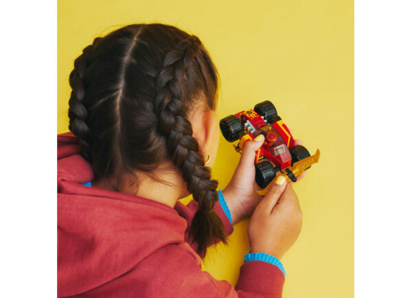 LEGO Ninjago - Ma?ina de curse EVO ninja a lui Kai 71780, 94 piese