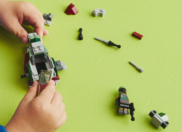 LEGO Star Wars - Micronava de lupta a lui Boba Fett 75344, 85 piese