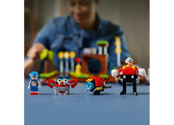 21331-lego-ideas-3 LEGO Ideas - Ariciul Sonic: Zona Green Hills 21331, 1125 piese