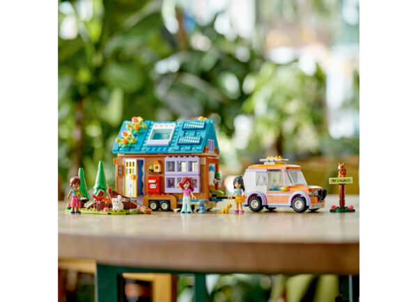 41735-lego-friends-5 LEGO Friends - Casuta mobila 41735, 785 piese