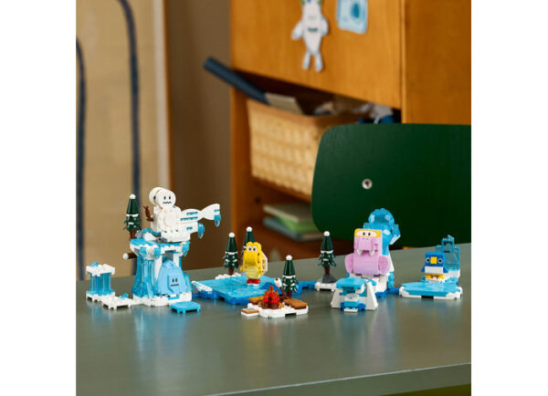 LEGO Super Mario - Set de extindere - Aventuri in zapada cu Fliprus 71417, 567 piese