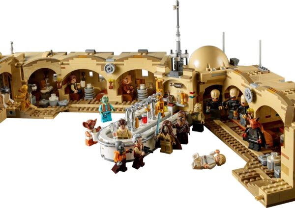 LEGO Star Wars - Mos Eisley Cantina 75290, 3187 piese