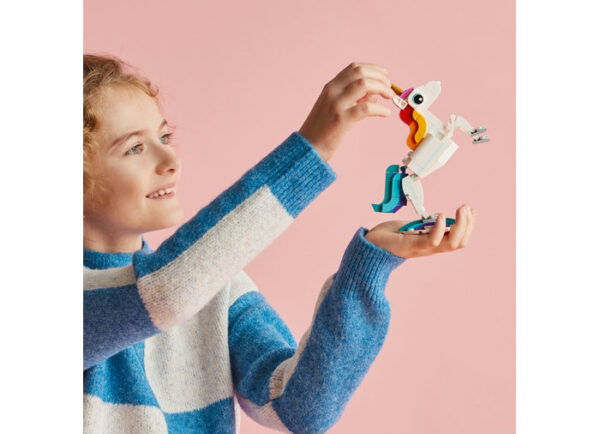 LEGO Creator - Unicorn magic 31140, 145 piese