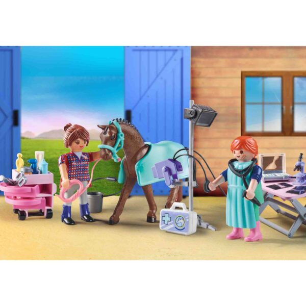 Playmobil - Veterinar Pentru Caluti - PM71241