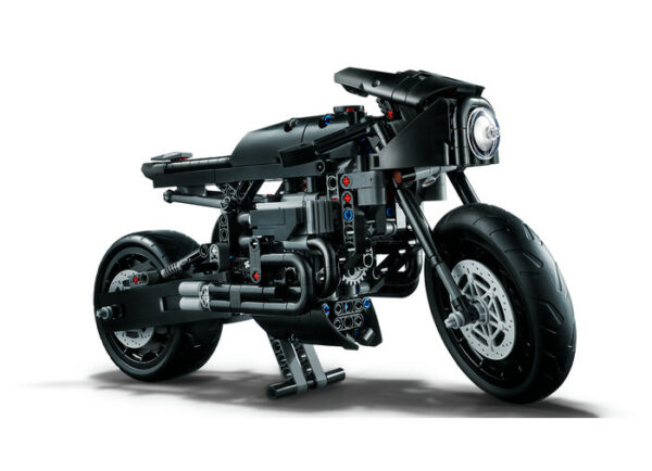 LEGO Technic - BATMAN – BATCYCLE™ 42155, 641 piese