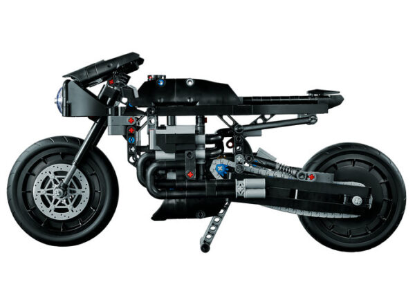 LEGO Technic - BATMAN – BATCYCLE™ 42155, 641 piese