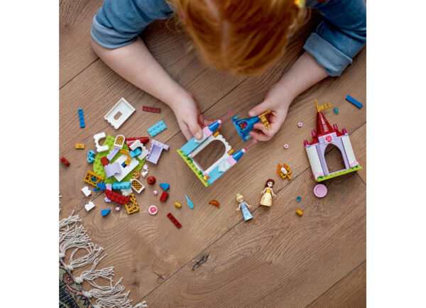 LEGO Disney - Castele creative Disney Princess 43219, 140 piese