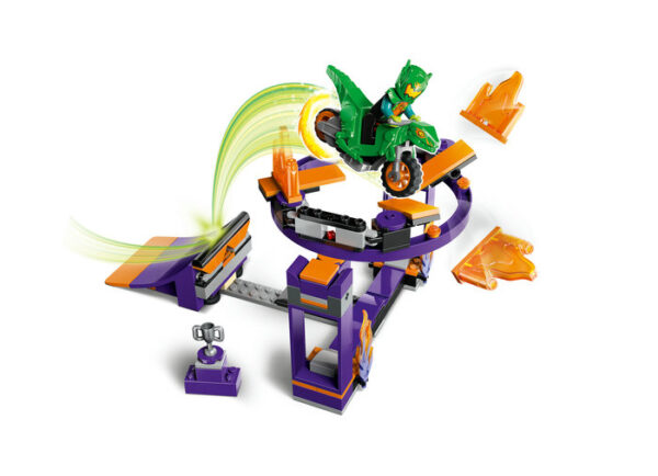 LEGO City - Cascadorii pe rampa 60359, 144 piese