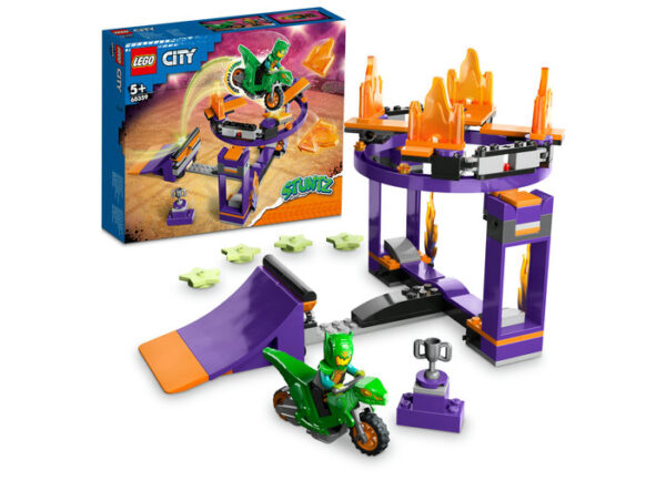 LEGO City - Cascadorii pe rampa 60359, 144 piese