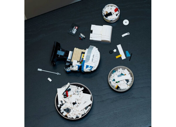 LEGO Star Wars - Casca Capitanului Rex 75349, 854 piese