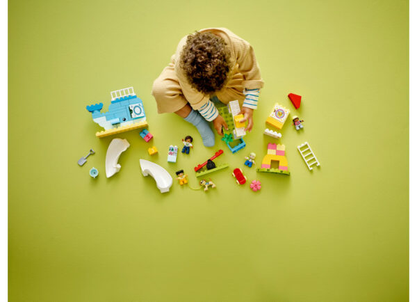 10991-lego-duplo-3 LEGO DUPLO - Locul ideal de joaca 10991, 75 piese