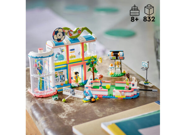 LEGO Friends - Centru sportiv 41744, 832 piese