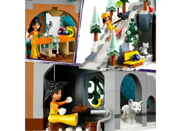 LEGO Friends - Partie de schi si cafenea 41756, 980 piese