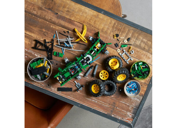 42157-lego-technic-5 LEGO Technic - Tractor John Deere 948L-II 42157, 1492 piese