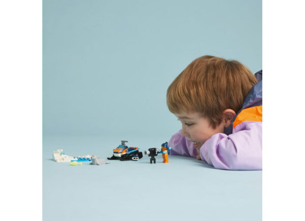 LEGO City - Snowmobil pentru explorari arctice 60376, 70 piese