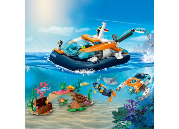 LEGO City - Barca pentru scufundari 60377, 182 piese