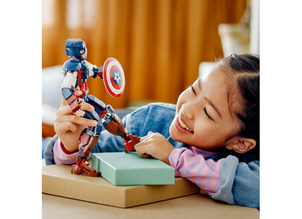 76258-lego-super-heroes-5 LEGO Marvel Super Heroes - Figurina de constructie Captain America 76258, 310 piese