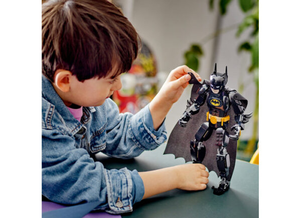 76259-lego-super-heroes-4 LEGO DC Super Heroes - Figurina de constructie Batman 76259, 275 piese