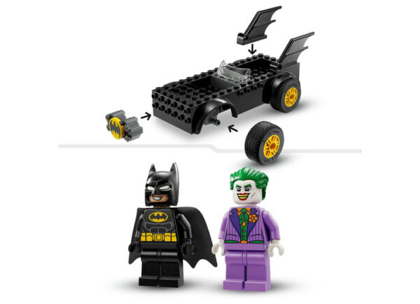 LEGO DC Super Heroes - Urmarire pe Batmobile: Batman contra Joker 76264, 54 piese