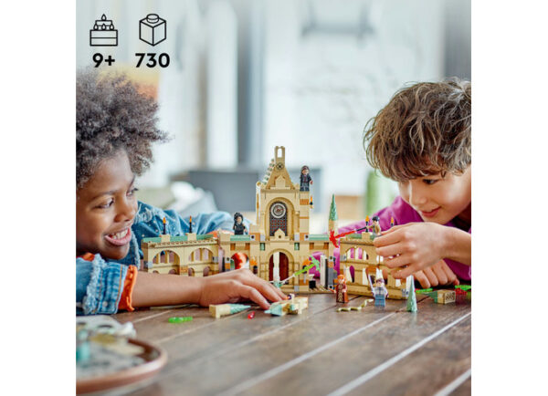 LEGO Harry Potter - Batalia de la Hogwarts 76415, 730 piese