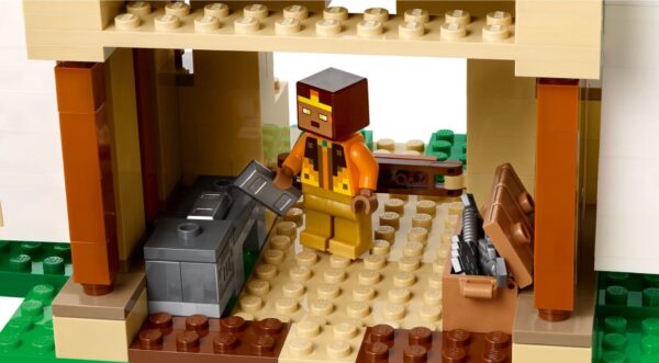 LEGO Minecraft - Fortareata Golemul de fier 21250, 868 piese