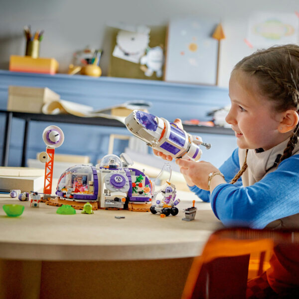 LEGO Friends - Baza spatiala si racheta pe Marte 42605, 981 piese