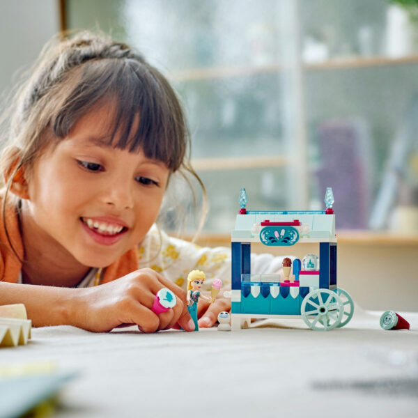 LEGO Disney - Bunatatile Elsei din Regatul de Gheata 43234, 82 piese