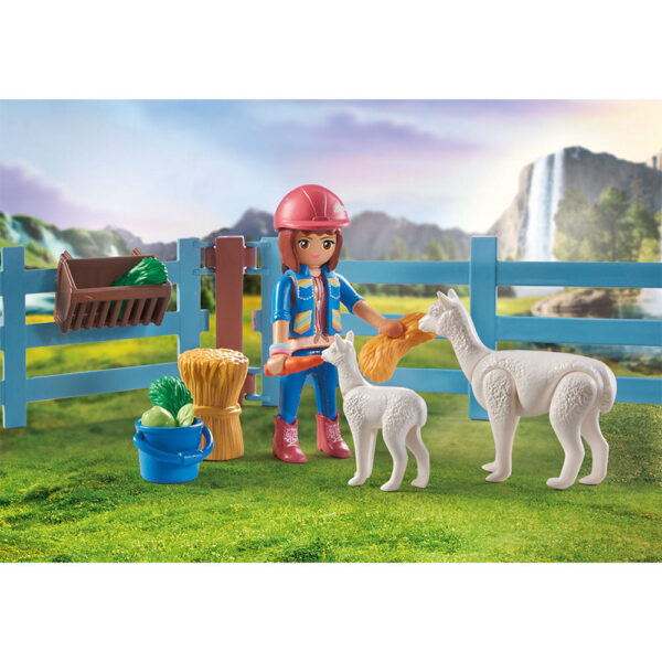 Playmobil - Grajd Cu Amelia Si Calutul Whisper - PM71353