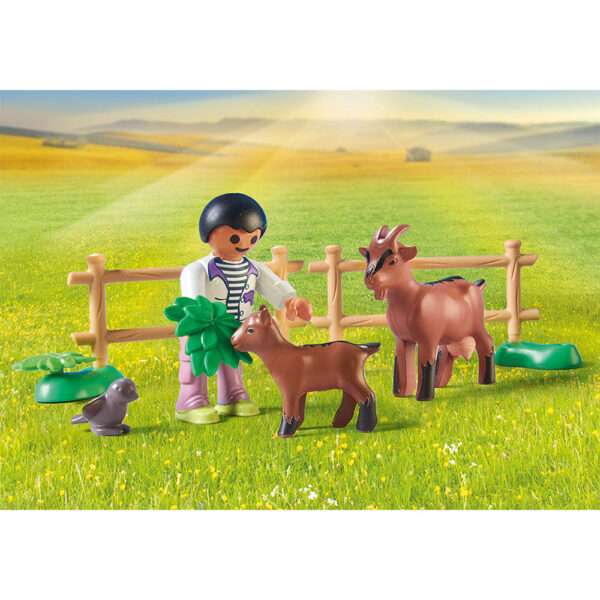 Playmobil - Tractor Cu Remorca Si Cisterna De Apa - PM71442