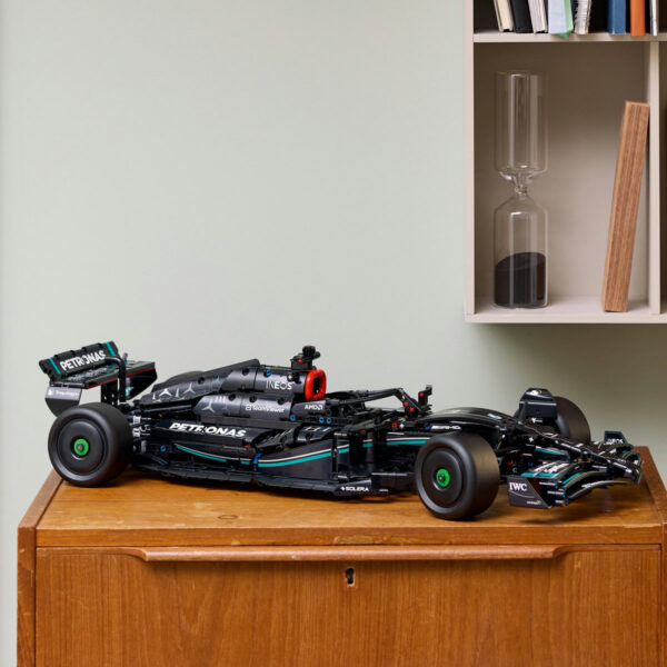 42171-lego-technic-5 LEGO Technic - Mercedes-AMG F1 W14 E Performance 42171, 1642 piese