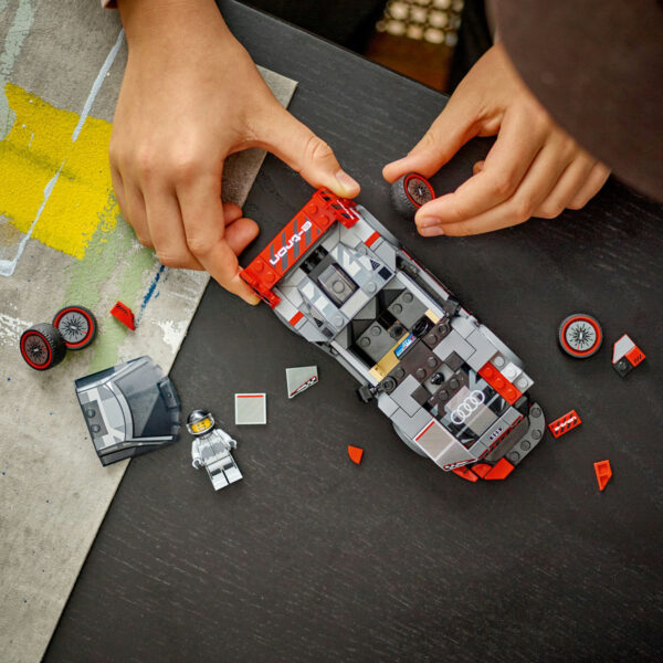 LEGO Speed Champions - Audi S1 e-tron quattro 76921, 274 piese