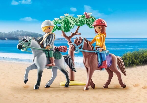 Playmobil-DRUMETIE LA PLAJA CU CAII AMELIA SI BEN - PM71470