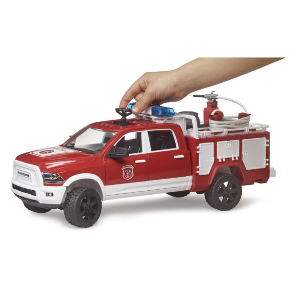 Bruder camion de pompieri cu lumini si sunete - BR02544