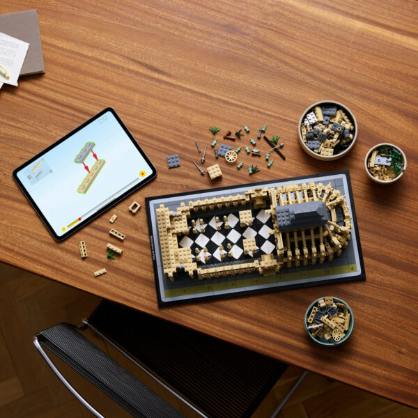 LEGO Architecture - Notre-Dame de Paris 21061, 4383 piese