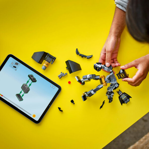 76270-lego-super-heroes-3 LEGO DC Super Heroes - Armura de robot Batman™ 76270, 140 piese