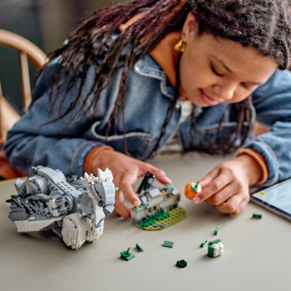 LEGO Harry Potter - Buckbeak™ 76427, 723 piese