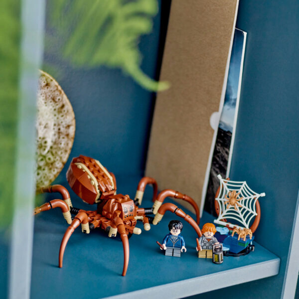 LEGO Harry Potter - Aragog în Padurea Interzisa 76434, 195 piese
