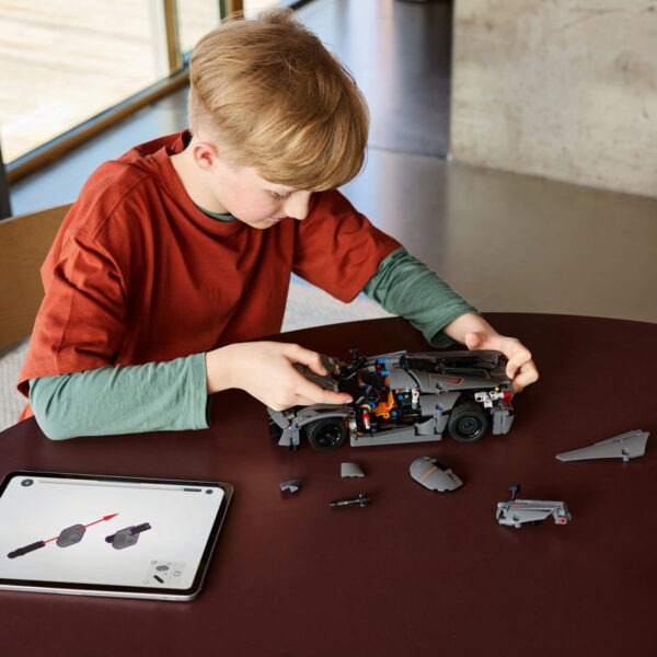 42173-lego-technic-3 LEGO Technic - Hipermasina Koenigsegg Jesko Absolut 42173, 801 piese