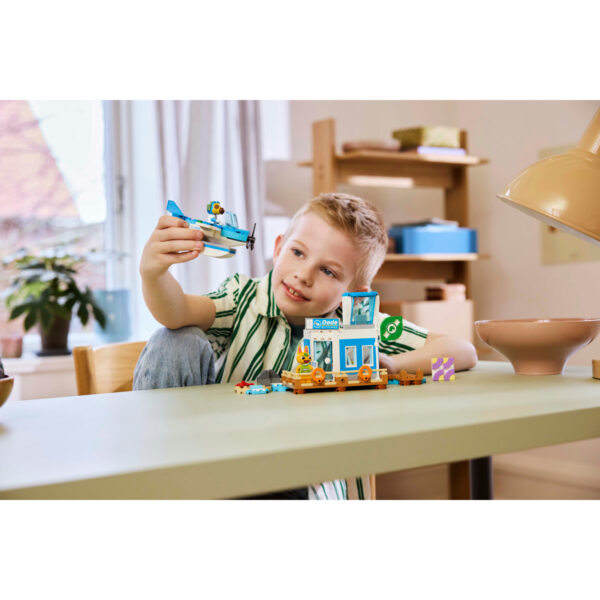 77051-lego-animal-crossing-4 LEGO Animal Crossing - Zboara cu Dodo Airlines 77051, 292 piese