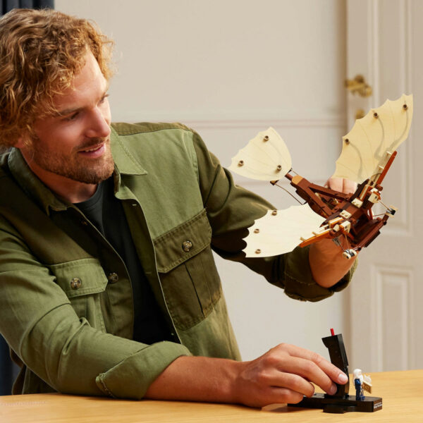 10363-lego-icons-5 LEGO Icons (Creator Expert) - Masina zburatoare a lui Leonardo da Vinci 10363, 493 piese