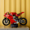 42202-lego-technic-5 LEGO Technic - Motocicleta Ducati Panigale V4 S 42202, 1603 piese