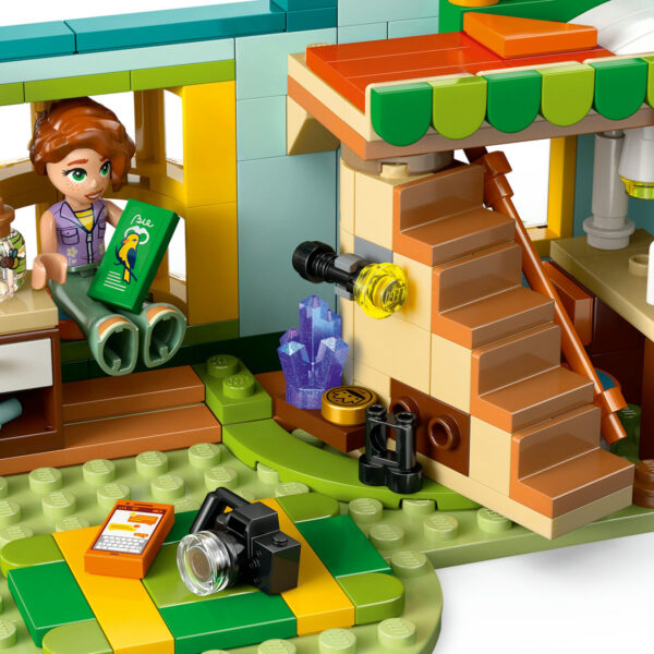 LEGO Friends - Camera lui Autumn 42646, 222 piese