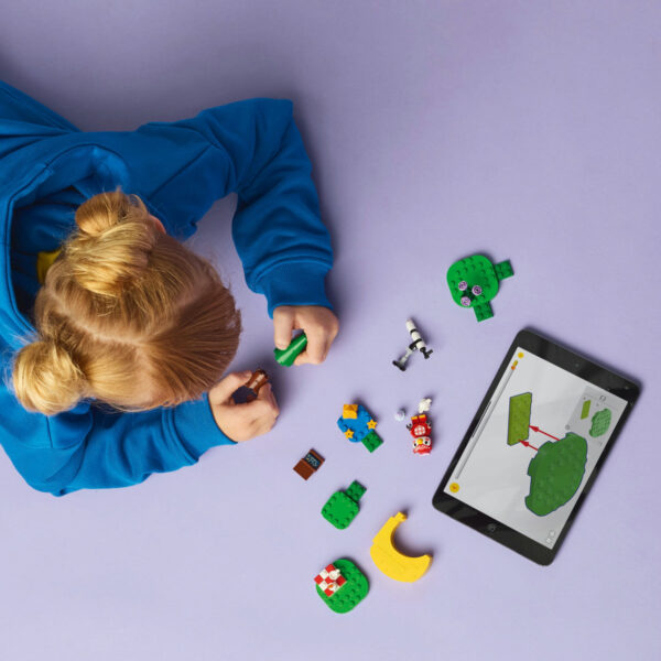 77053-lego-animal-crossing-5 LEGO Animal Crossing - Observarea stelelor cu Celeste 77053, 78 piese