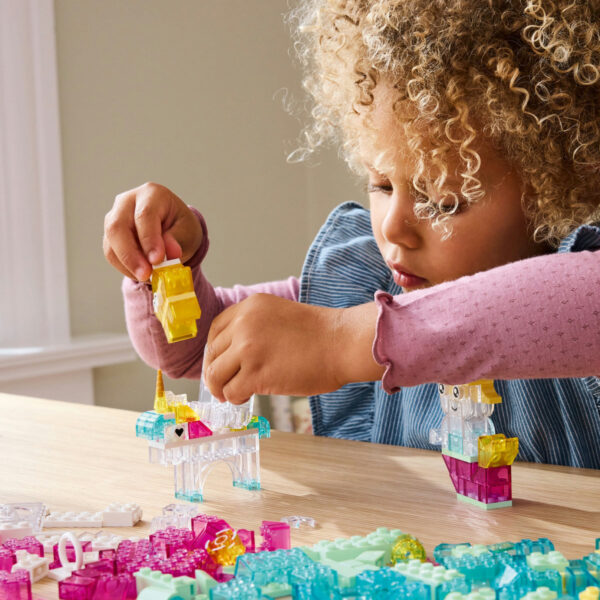 11040-lego-classic-4 LEGO Classic - Cutie transparenta magica 11040, 340 piese