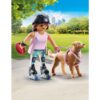 Playmobil - Figurina patinatoare cu animalut de colectie caine Retriever - PM71739