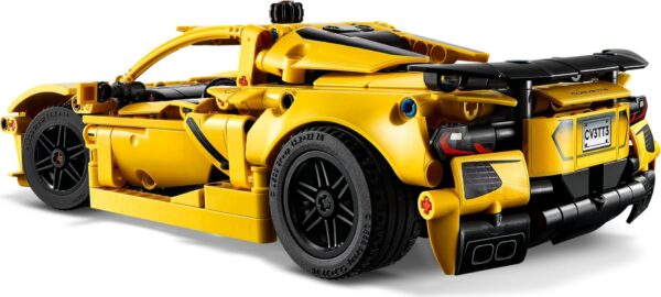LEGO® Technic - Chevrolet Corvette Stingray 42205, 732 piese