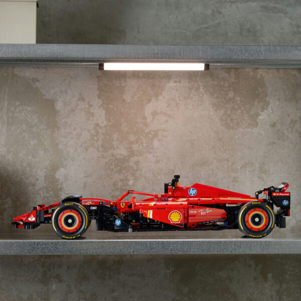 LEGO Technic - Masina F1 Ferrari SF-24 42207, 1361 piese
