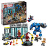 76315-lego-super-heroes LEGO Marvel Super Heroes - Laboratorul lui Iron Man: Sala armurilor 76315, 384 piese