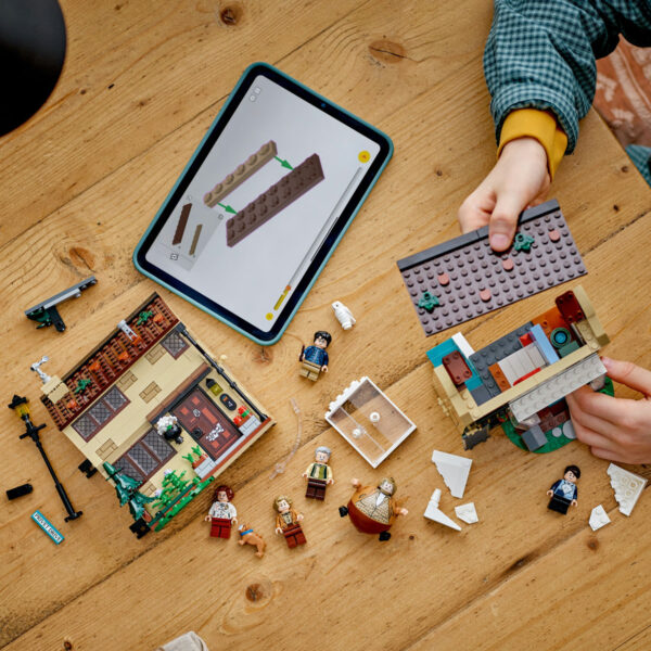 LEGO Harry Potter - Privet Drive: Vizita mătușii Marge 76451, 639 piese